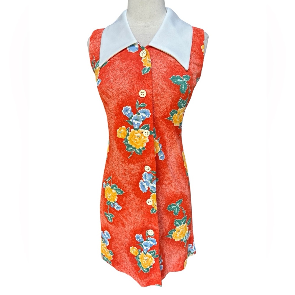 1960s/70s E’n C‎ Jr. Floral, Poly, Button Closure Mini